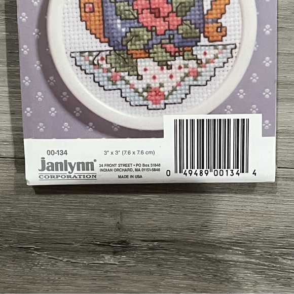 NWT Set of 2 Janlynn Counted Cross Stitch Kits with Frames (Teapot & Roses) - Picture 10 of 14